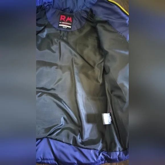 Puffer Jacket. NWT. - Picture 6 of 16